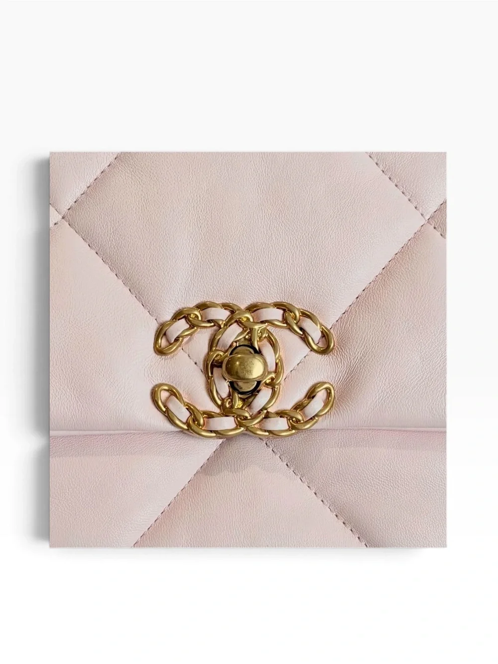 Chanel 19 Pink Quilted Lambskin Flap Shoulder Crossbody Bag Mixed Metal Chain